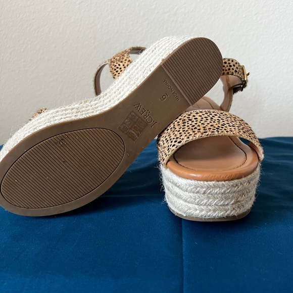 J Crew tan/black espadrilles, like new, worn onetime inside - Picture 2 of 3